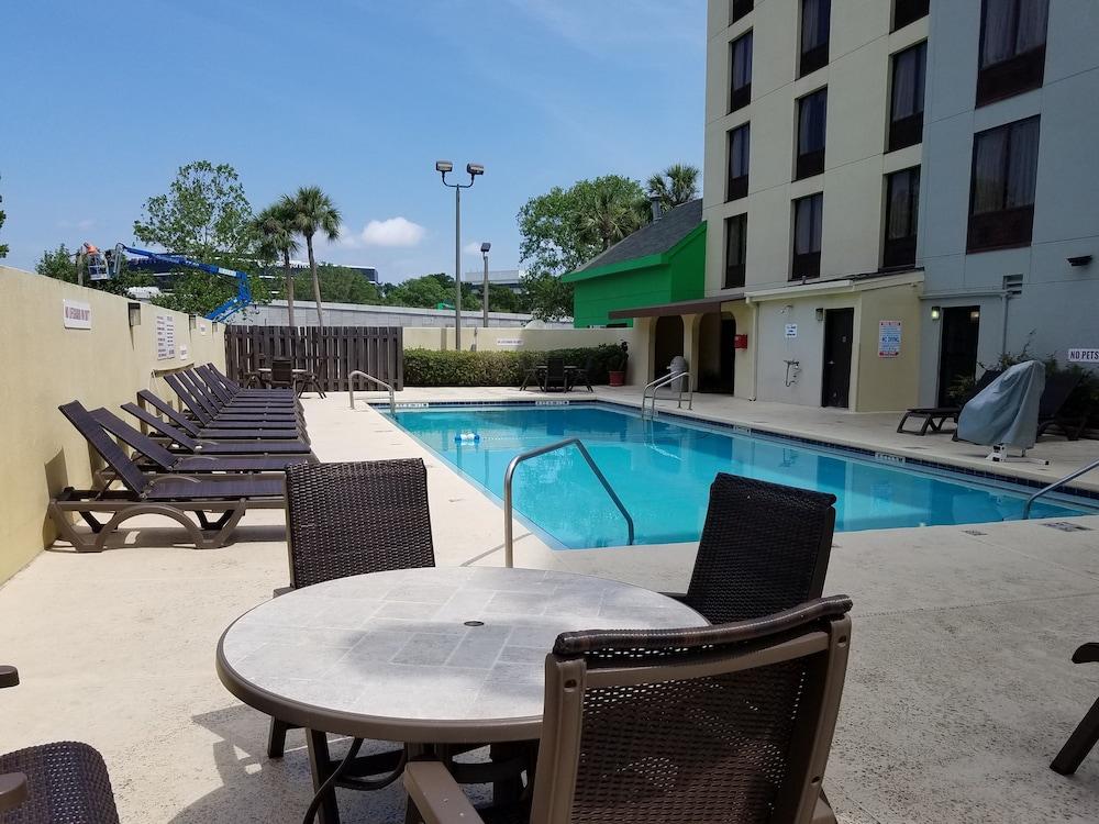Wyndham Garden Hotel - Jacksonville Exterior foto